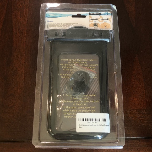 Waterproof Pouch - Picture 5 of 8